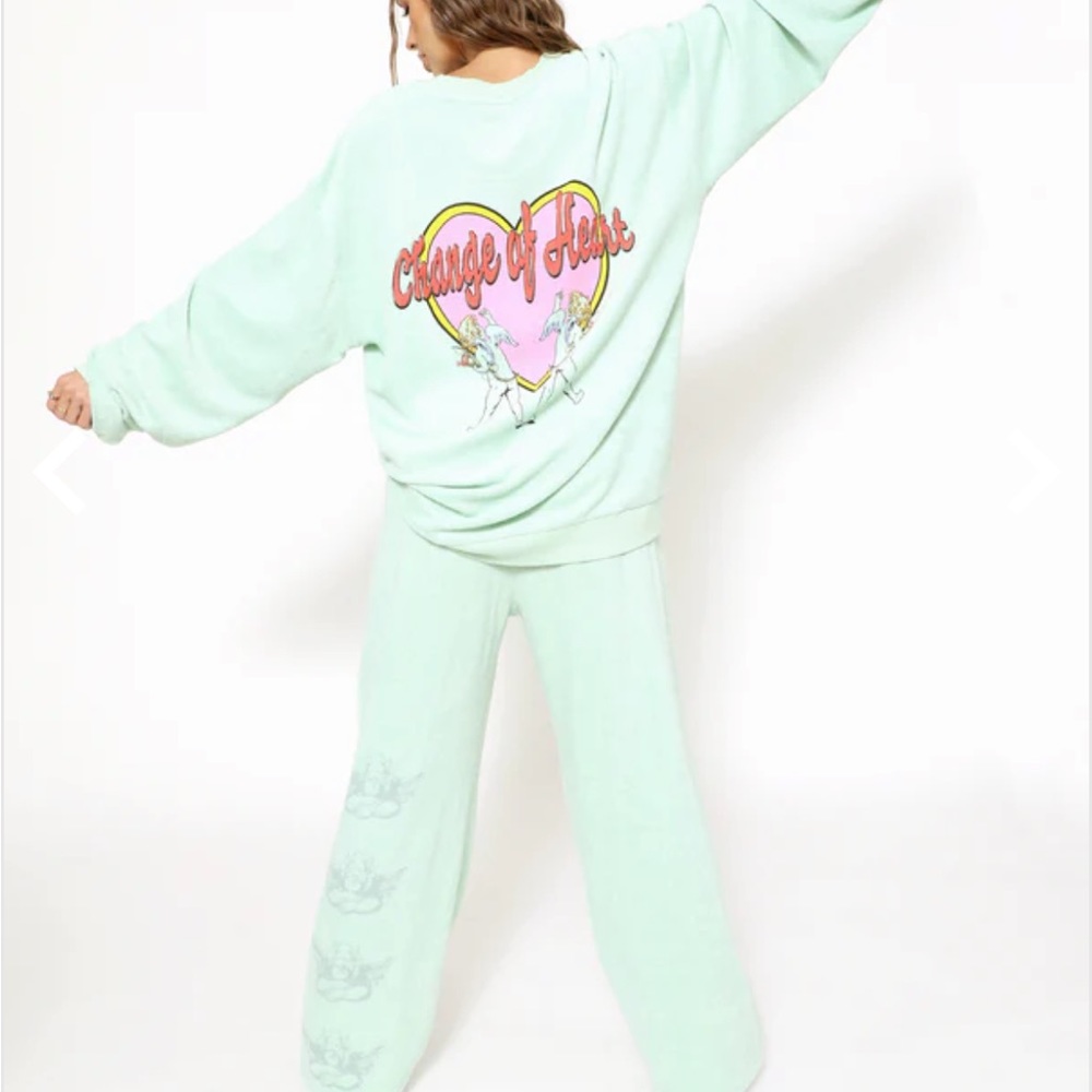 Boys lie change of heart sweat set